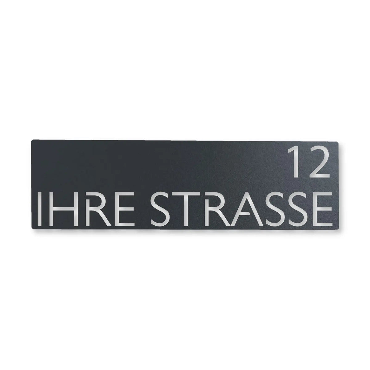 Edelstahl Straßenschild mit Hausnummer personalisiert – Modernes Straßenschild (Schild), Edelstahl Anthrazit RAL 7016 · WesterWerk [checkout]